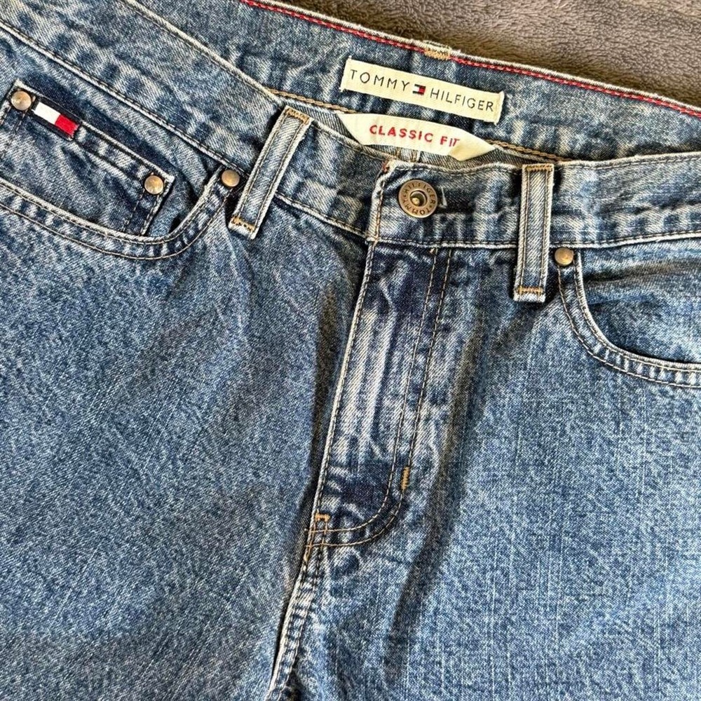 Vintage Tommy Hilfiger Classic Fit Denim Jeans Blue Wash 2